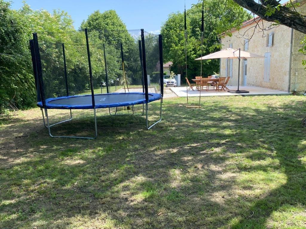 Les Figuiers De Jeanne Castelculier Exterior foto